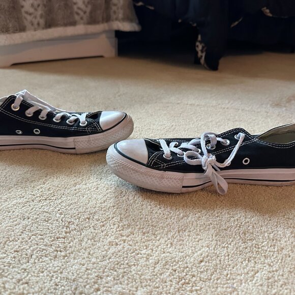 Black Converse Low Tops - Picture 6 of 7